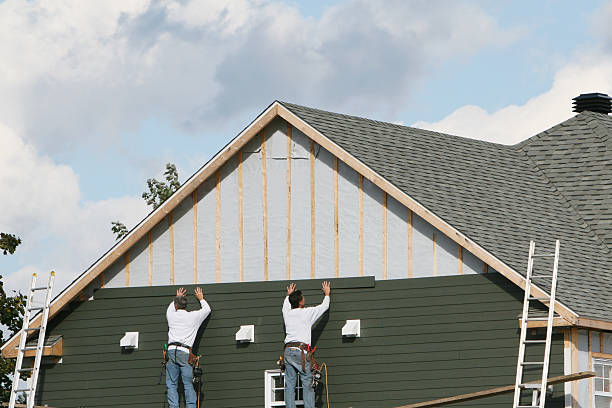 Professional Siding Replacement technician working in North Fairfield, OH